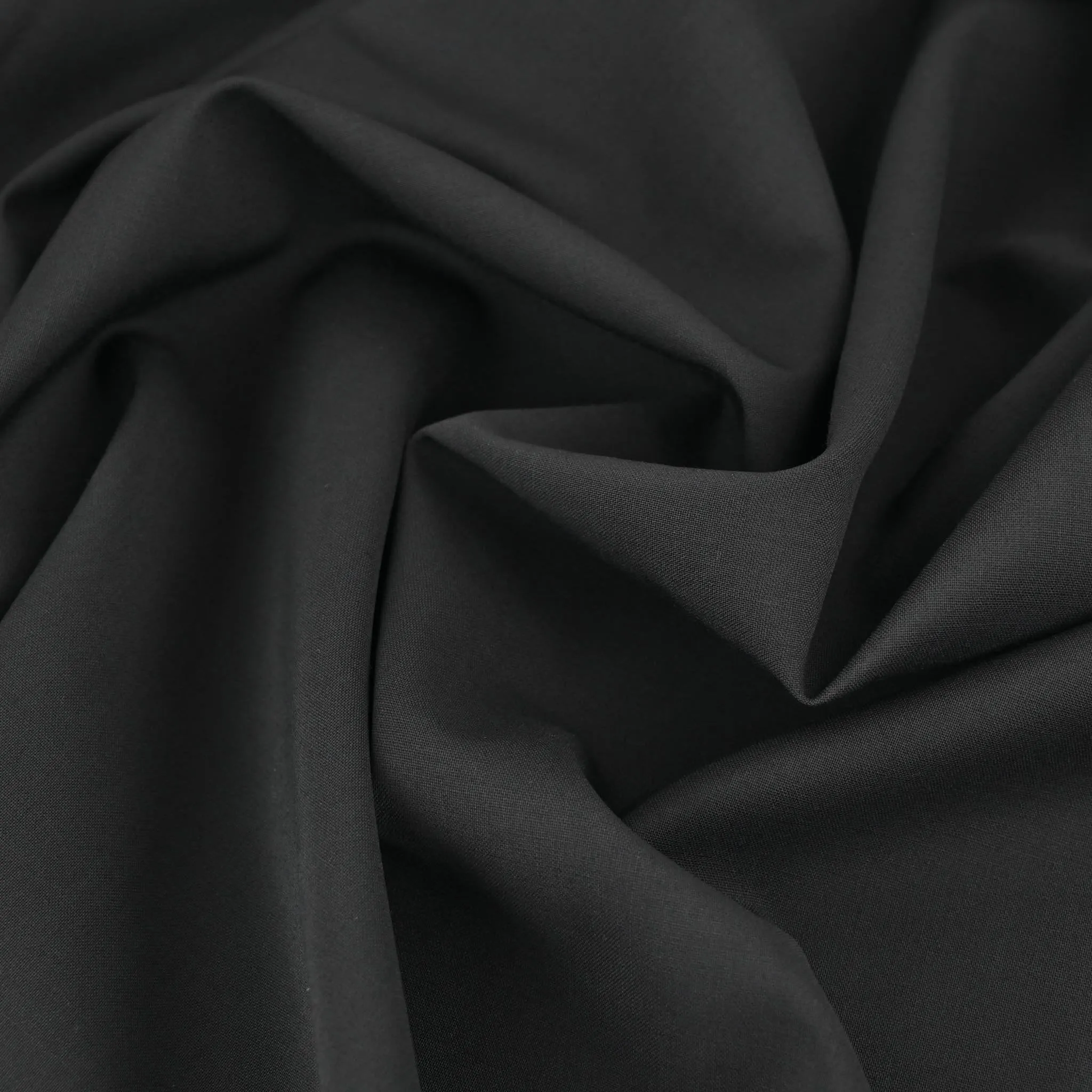 Black Lightweight Suiting Fabric 97275