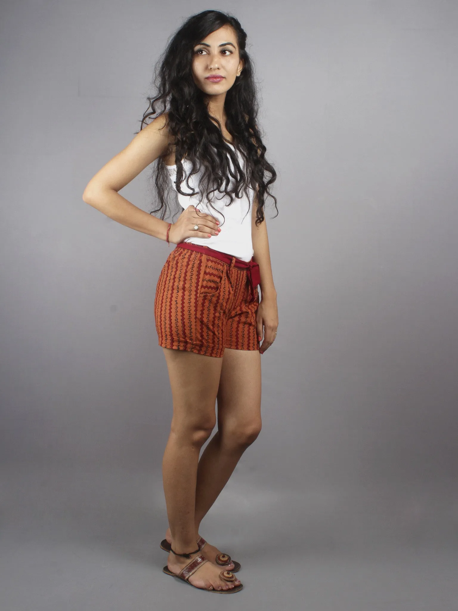 Red Hand Block Printed Shorts With Belt -S5296022