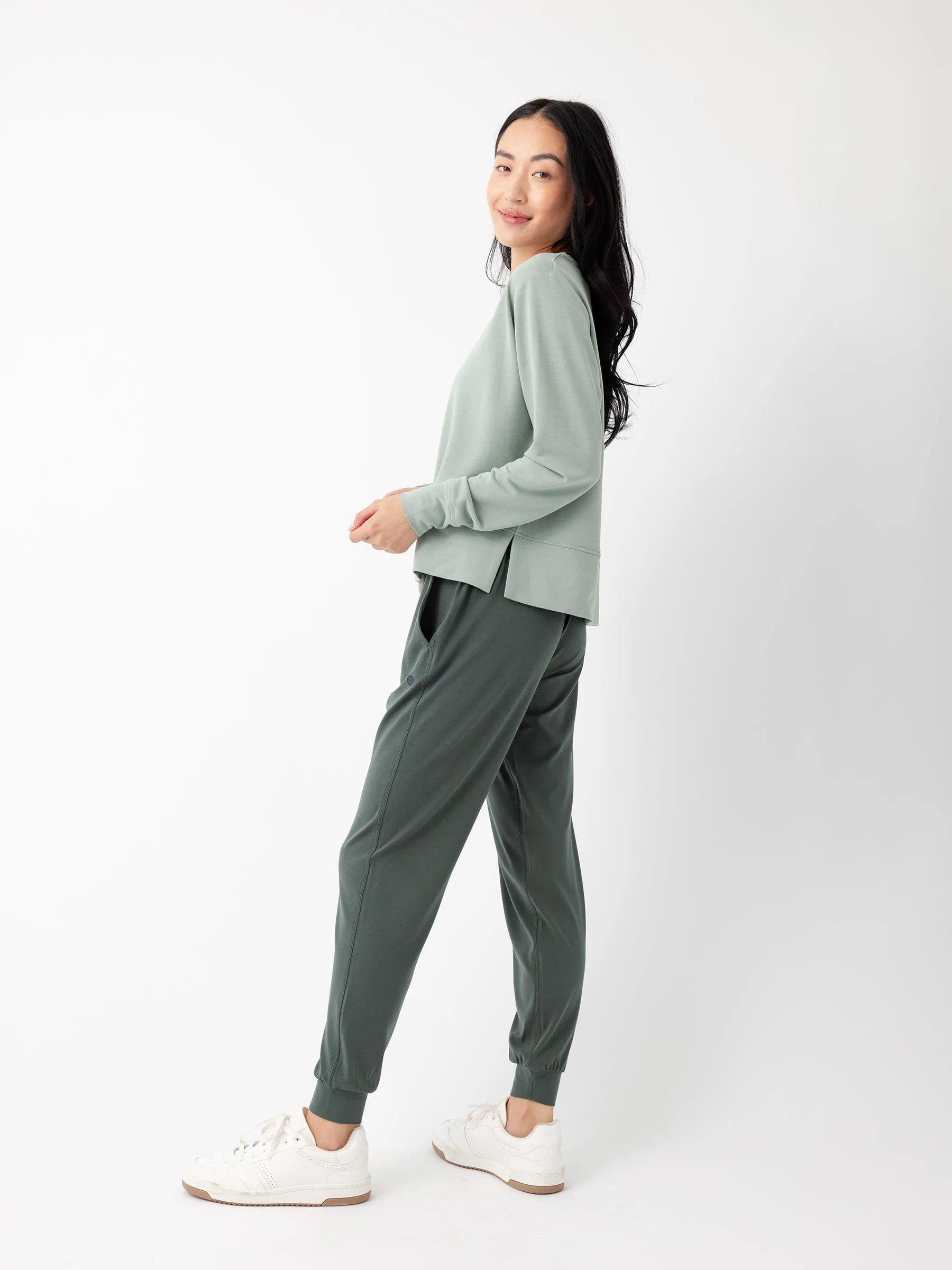 Women's Studio Jogger